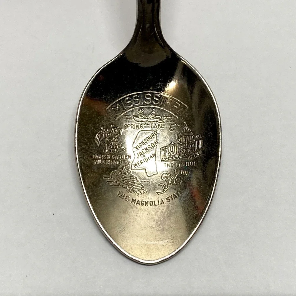 Vintage Mississippi Travel Souvenir Magnolia Silvertone Collectible‎ Spoon 4.5